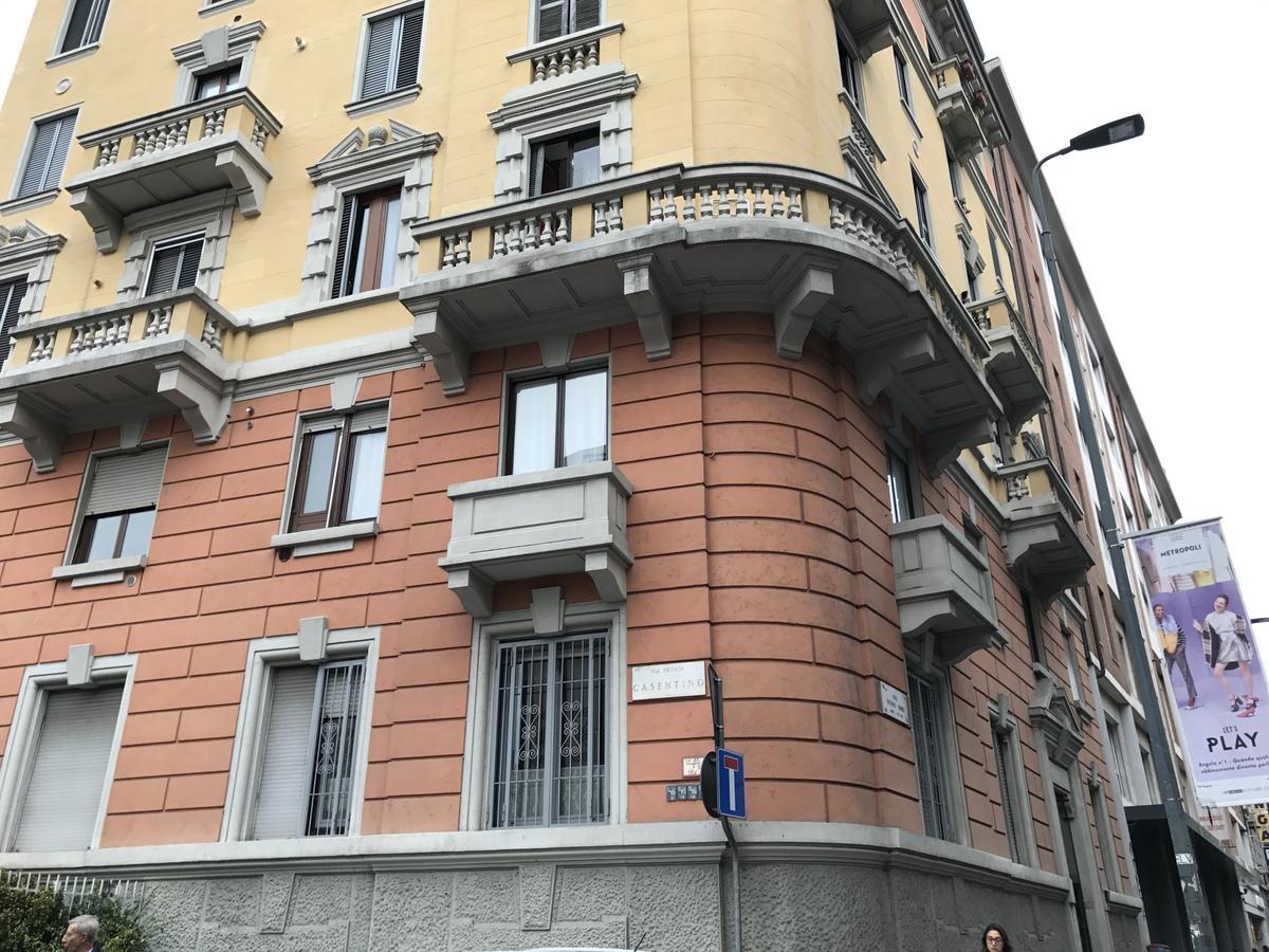 Hotel Paris Milan Bagian luar foto
