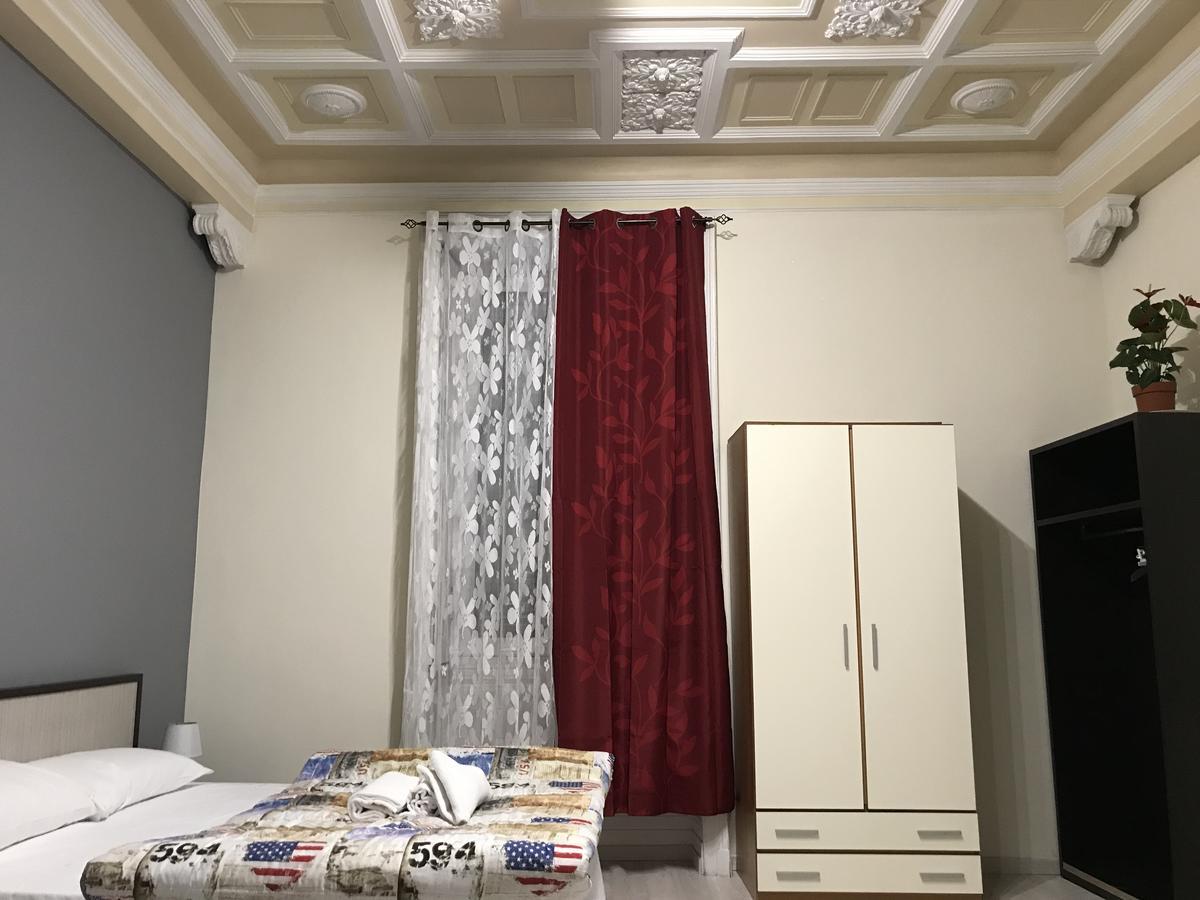 Hotel Paris Milan Bagian luar foto